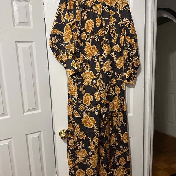 Kivari Kaia Jumpsuit - Picture 3 of 4